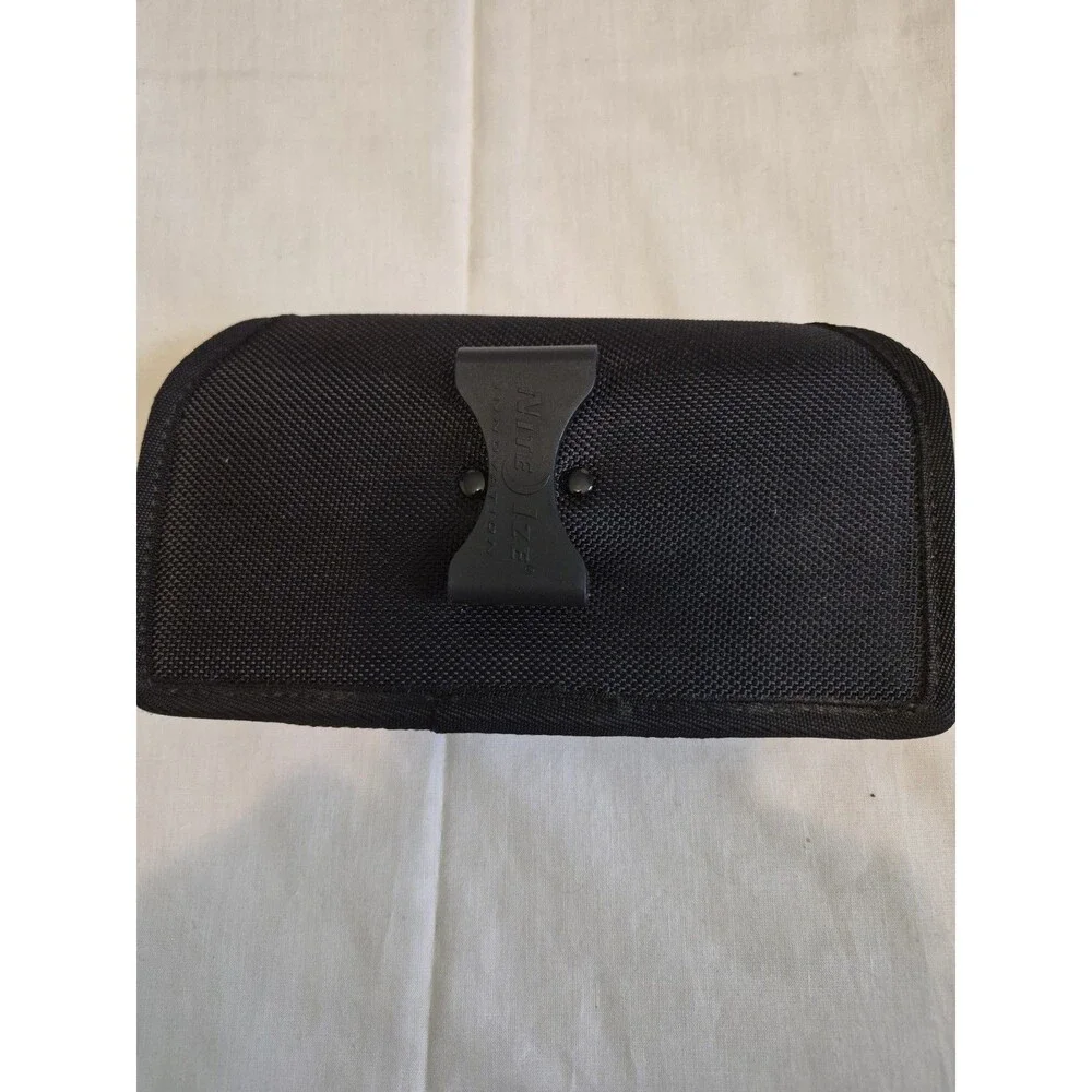Iphone Nite Ize - attachable belt case - lightly used